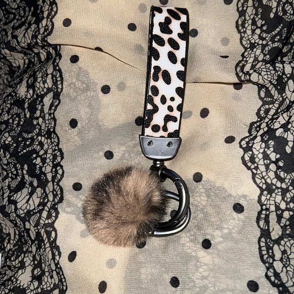 Accessories - Leopard Print Keychain with Faux Fur Pom